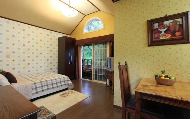 Mayfair Rigel Pension