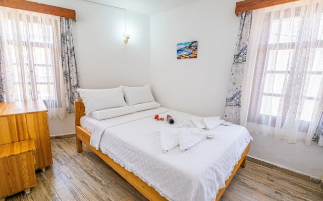 Bozcaada Lara Hotel