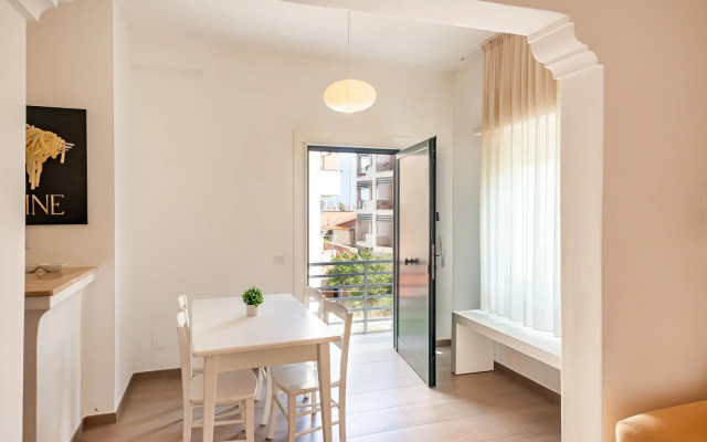 Lucienne in Alghero With 1 Bedrooms and 1 Bathrooms