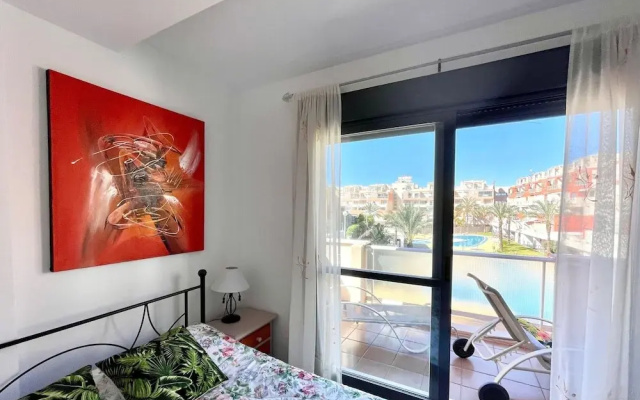 Apartment Near Beach With Pools in Spain