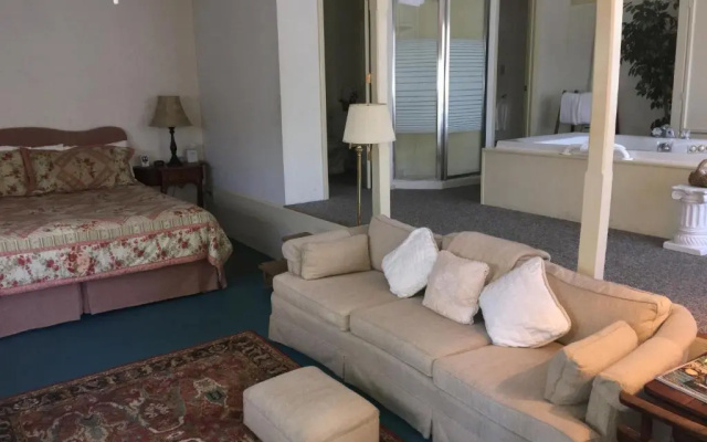 River House Inn