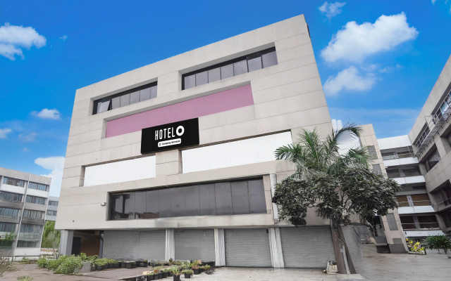 Super Hotel O Dindoli Surat