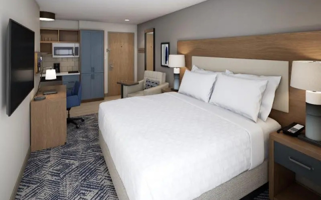 Candlewood Suites - Midland South I-20