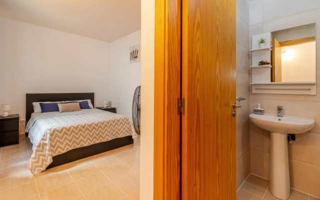 Flatguest Trebolina - 3Bdr - FastWiFi - Parking