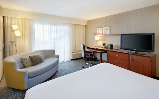 Courtyard by Marriott Southfield