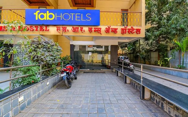FabHotel Good Homes