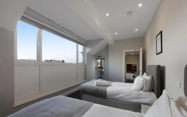 K Suites - Waveney Chambers 2