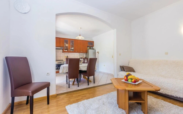 Beautiful Home in Supetarska Draga With Wifi and 3 Bedrooms