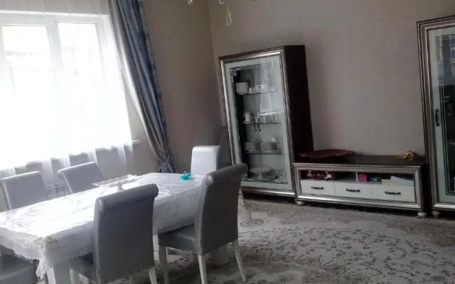 Guesthouse On Ashimbaeva 23