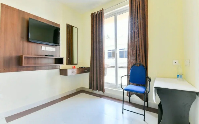 Meridian Regency By OYO Rooms
