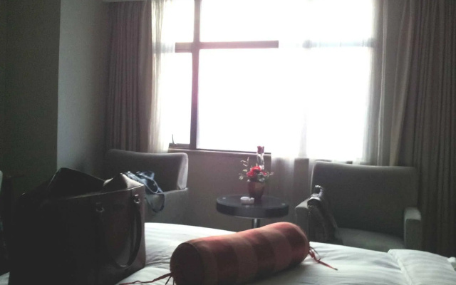 Zhengzhou Yuehai Hotel