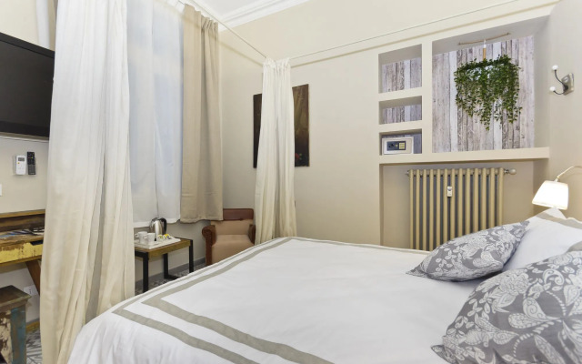 B&B Tohouse Deluxe