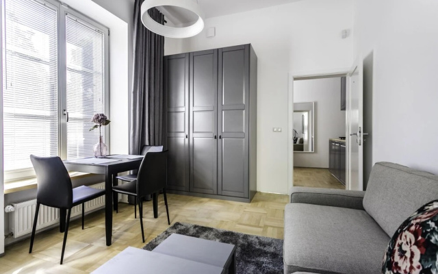 P&O Apartments Warecka Studio
