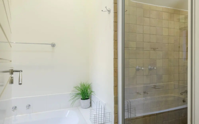 San Lameer Villa Rentals 10432