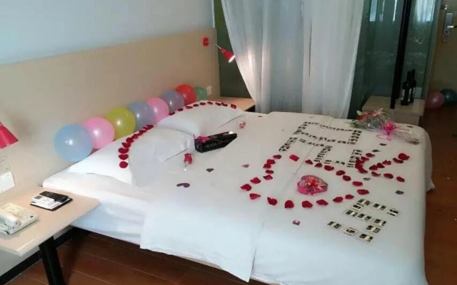 Zhuxing Hotel