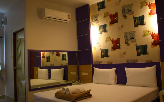 Sabai EZ Hotel
