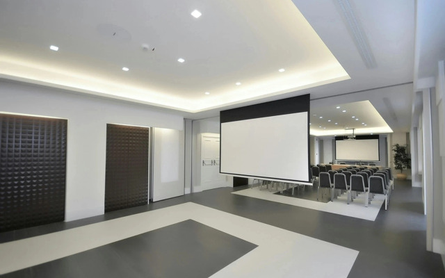Doubletree by Hilton Naples Oriente