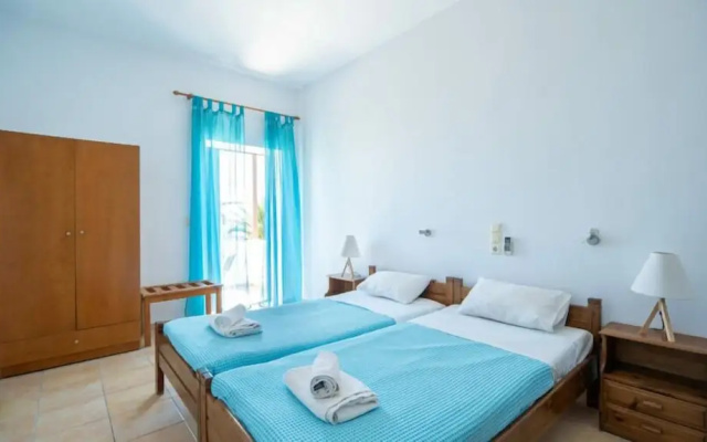 Milos Studios & Beach House