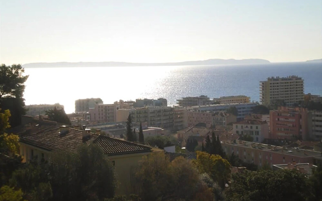 Le Lavandou - Appartement T2 vue sur mer