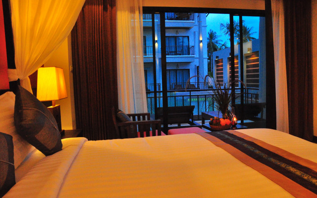 Курорт Navatara Phuket Resort