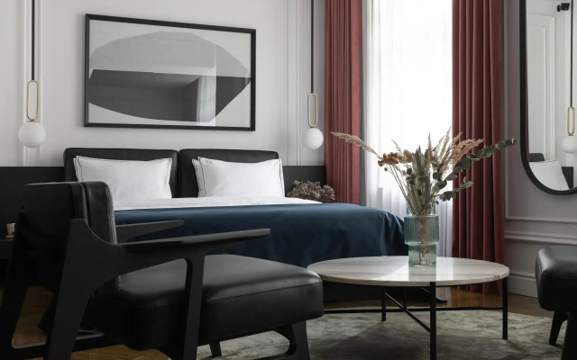 A22 Hotel
