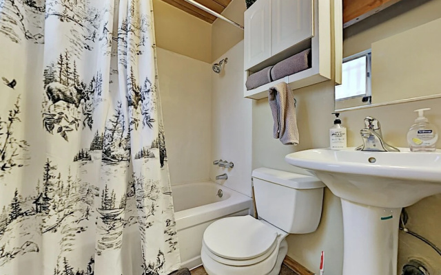 506drhrn 3 Bedroom Cabin