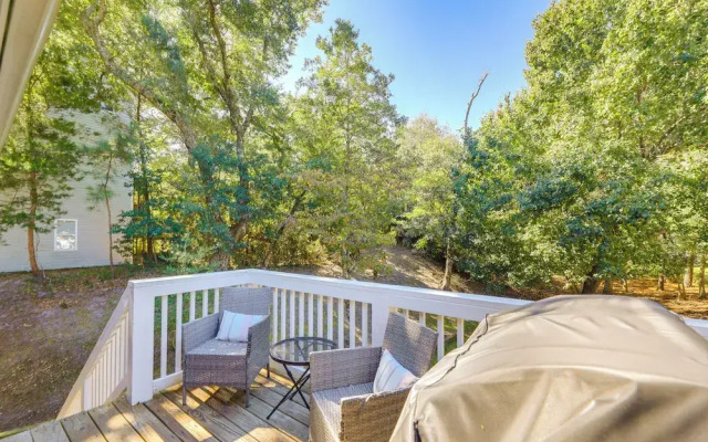 Lovely Emerald Isle Home, Walk to Beach!