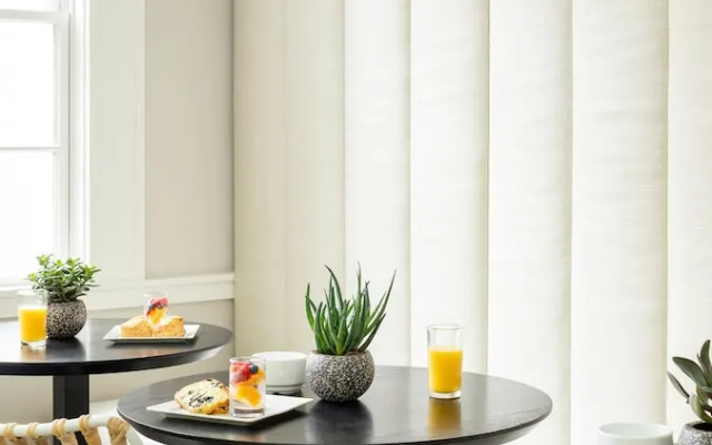 The Richard, The Edgartown Collection