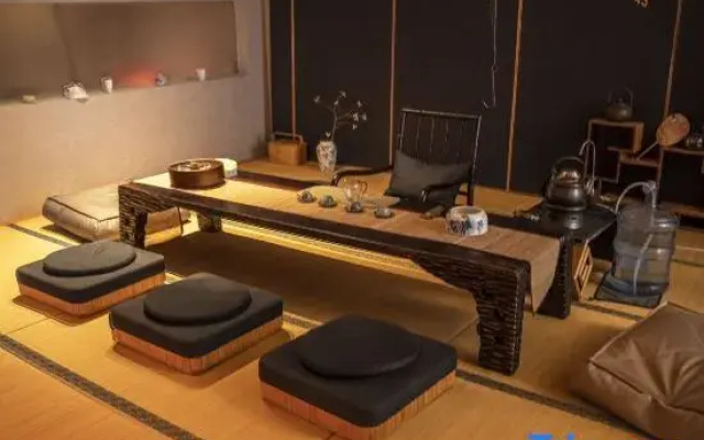 Man · Wenquan Homestay