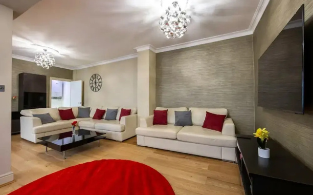 Host Stay Sillwood Seafront