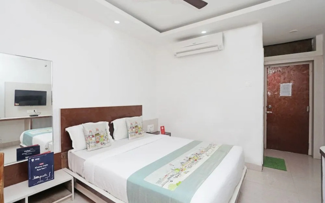 OYO 13891 Hotel Shayon Residency