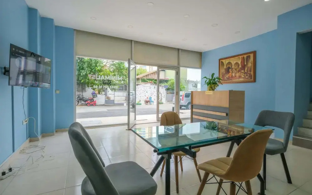 Minimalist Suit Otel