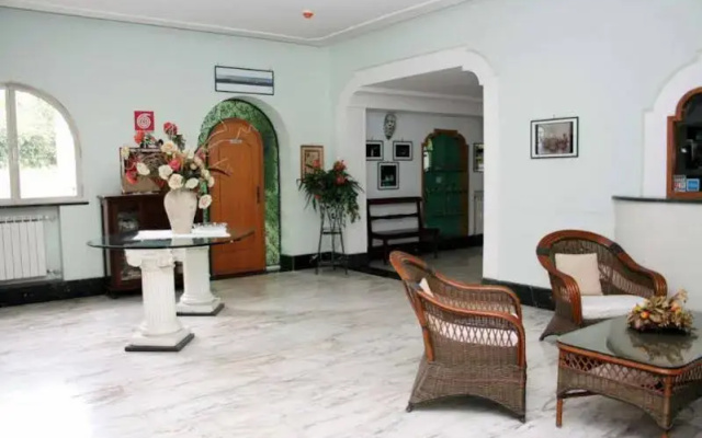 Tennis Hotel