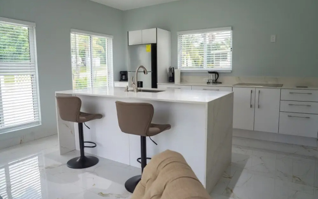 Paradise Suite