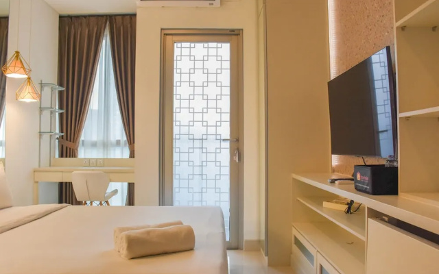 Fancy And Nice Studio At Ciputra World 2 Apartment