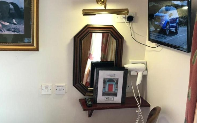 Leeson Bridge Guesthouse