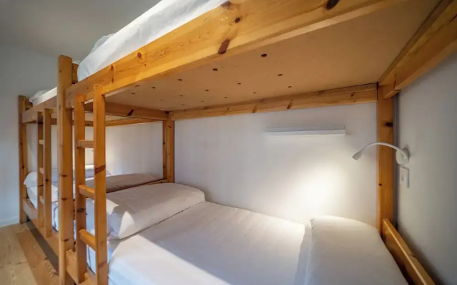 Aran Hostel