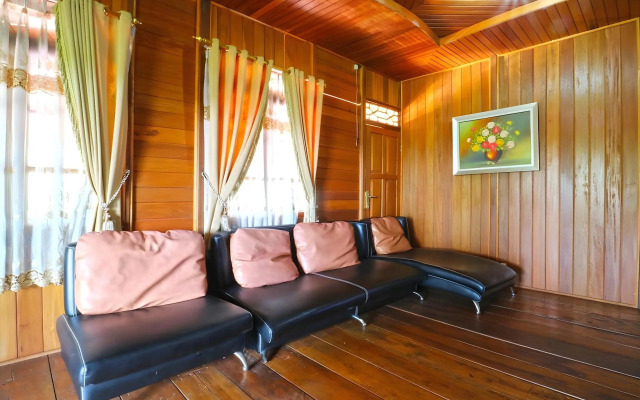 Villa Aquarius Orange