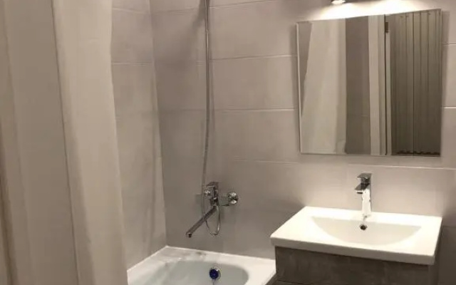 Stil'naja odnokomnatnaja kvartira v g.Almaty