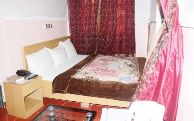 Chimcherry Hotel Limited
