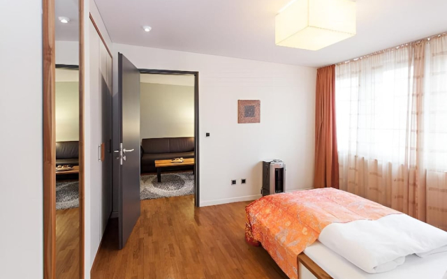 Juno Rooms & Apartments
