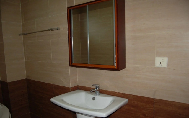 Diamond Hotel & Service Apartment