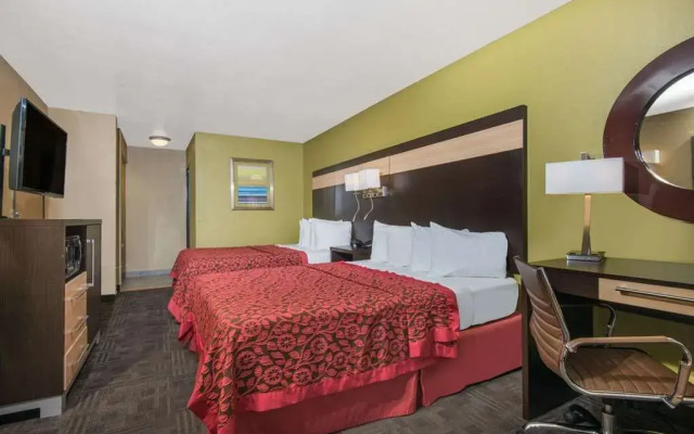 Days Inn By Wyndham Carlsbad, Nm
