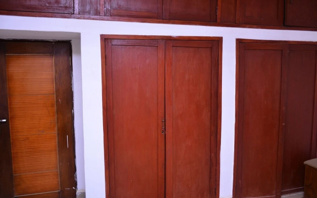 Kenfeli International Palmbeach Hotel