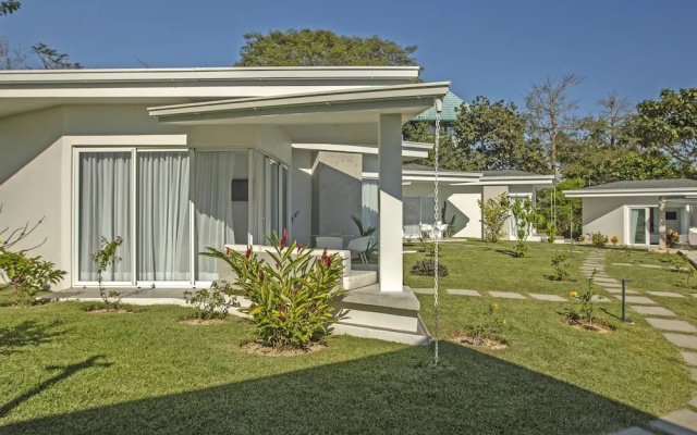 Adeluna Luxury Villas