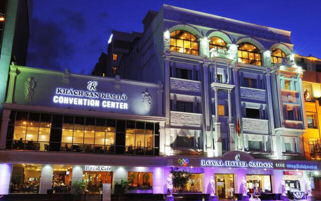 Royal Hotel Saigon вид на фасад