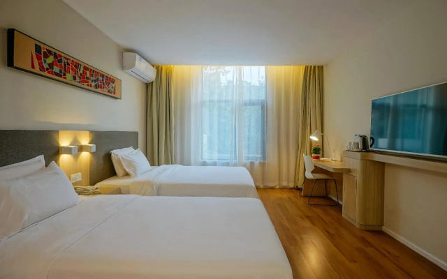 Hanting Hotel Nanjing Hexi Jiqingmen Street