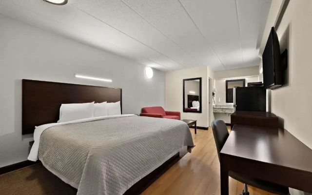 Suburban Studios Peoria