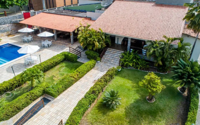 Hotel Tres Palmeiras
