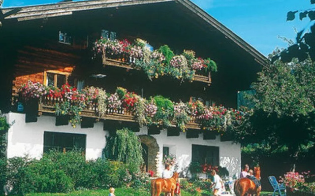 Appartementhaus Pferdegut Römerhof